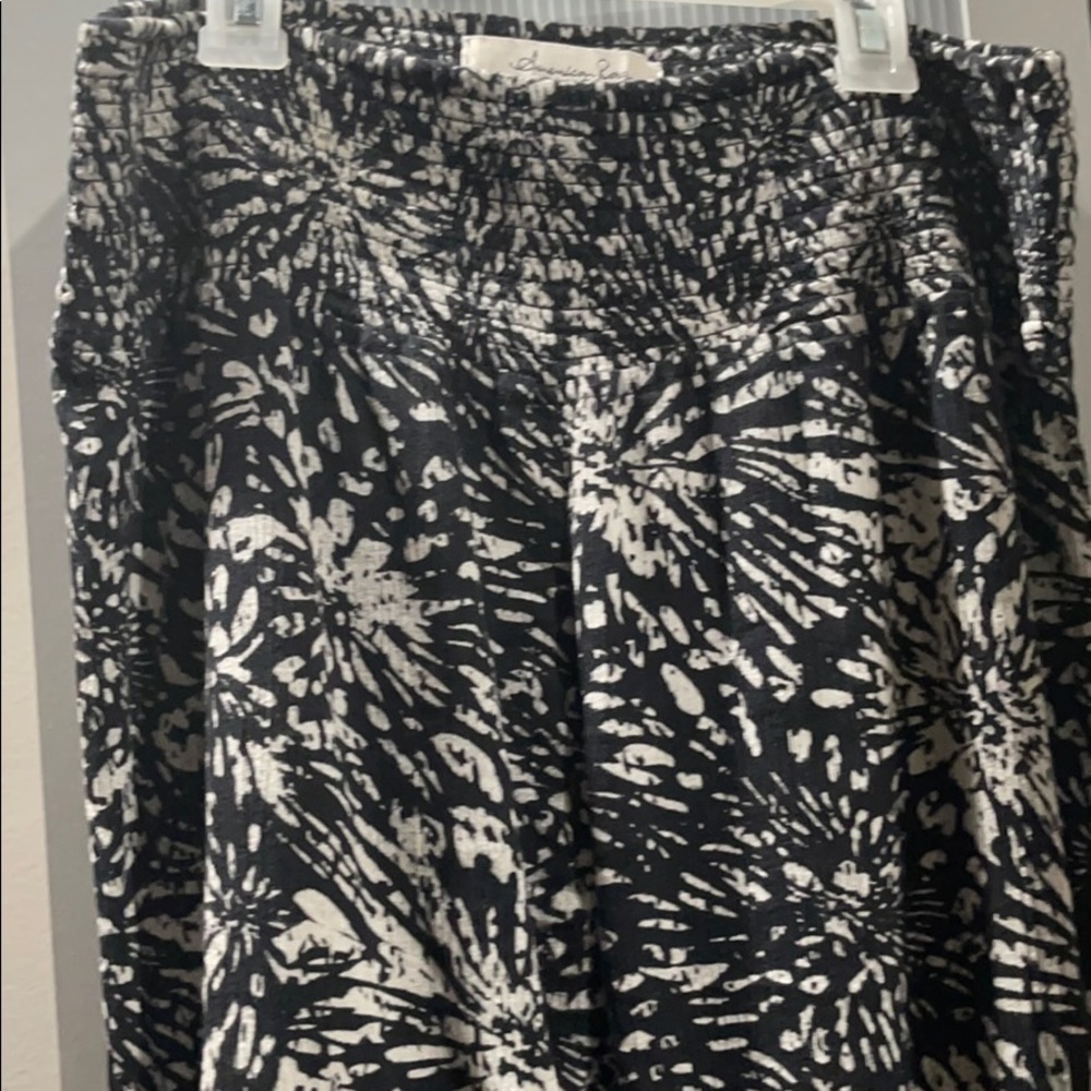 Pants - Picture 3 of 5